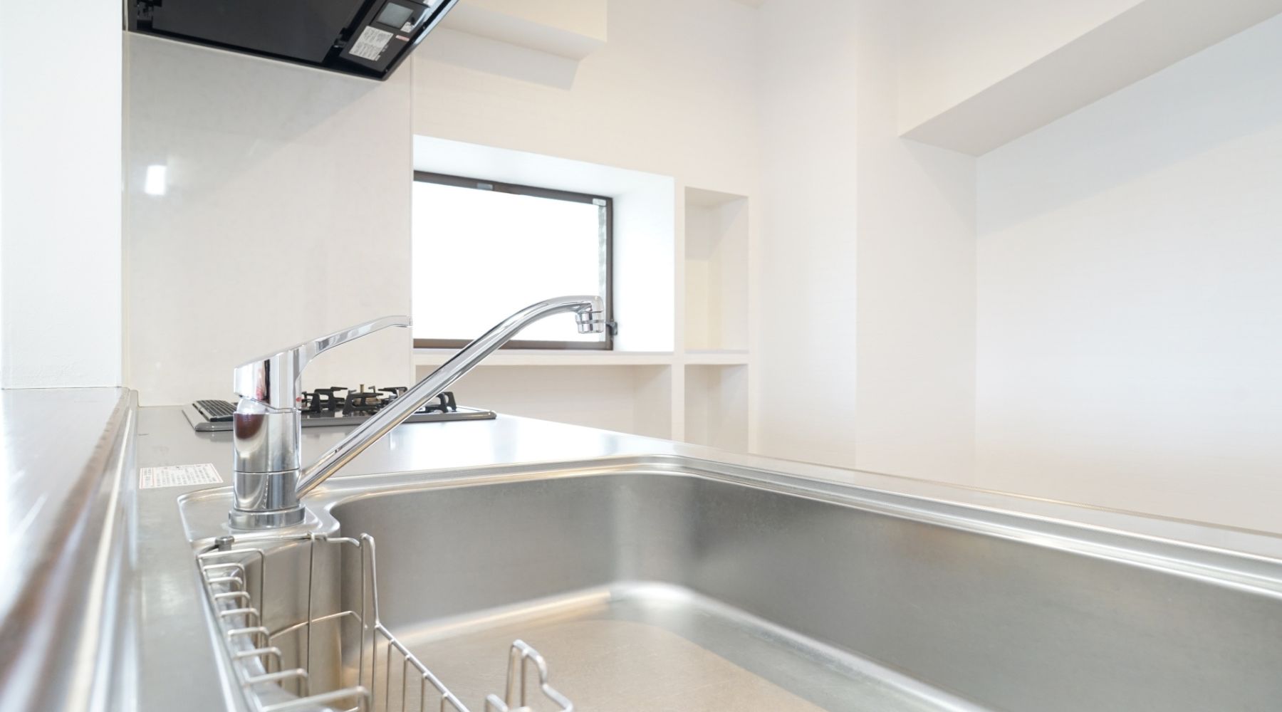 Cách Vệ Sinh Chậu Rửa Bát Inox Đúng Cách | Đồ Nhật Nội Địa