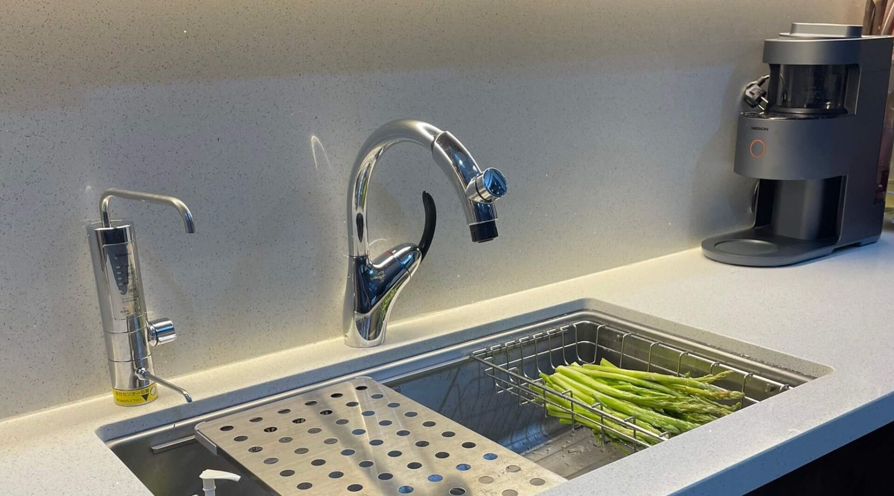 Vòi rửa bát nội địa Nhật