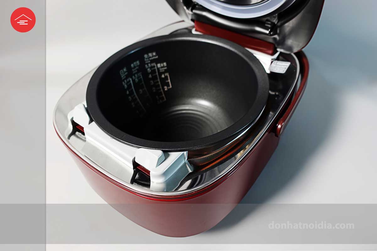 NỒI CƠM ĐIỆN CAO TẦN ÁP, ÁP SUẤT, CHÂN KHÔNG TOSHIBA RC-DS10KR | Đồ Nhật Nội Địa