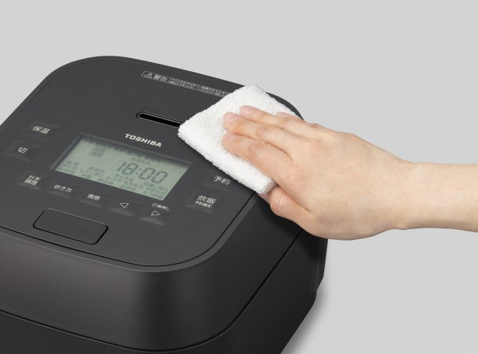 Nồi Cơm Điện Cao Tần Toshiba RC-HGW | Mặt phẳng dễ vệ sinh