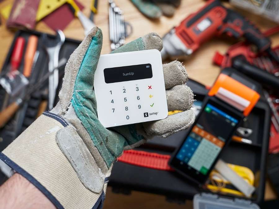 Phương thức thanh toán phí dịch vụ tại cửa hàng đồ Nhật nội địa.