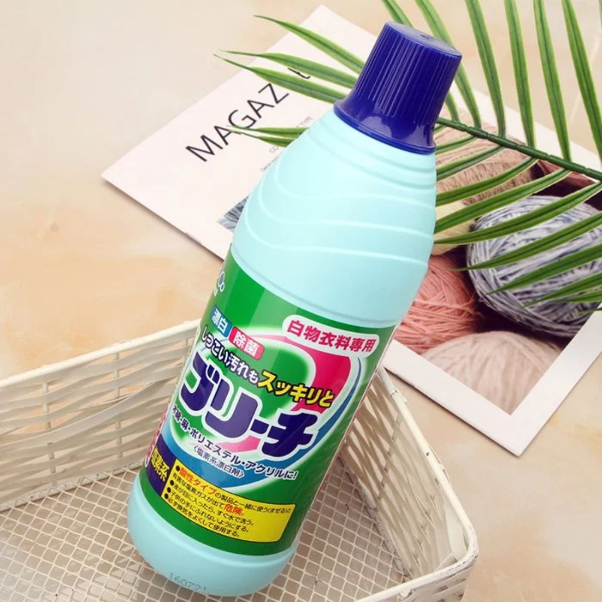 Nước Tẩy Trắng Quần Áo Mitsuei 600ml Nhật Bản – Tẩy Ố Vàng Quần Áo