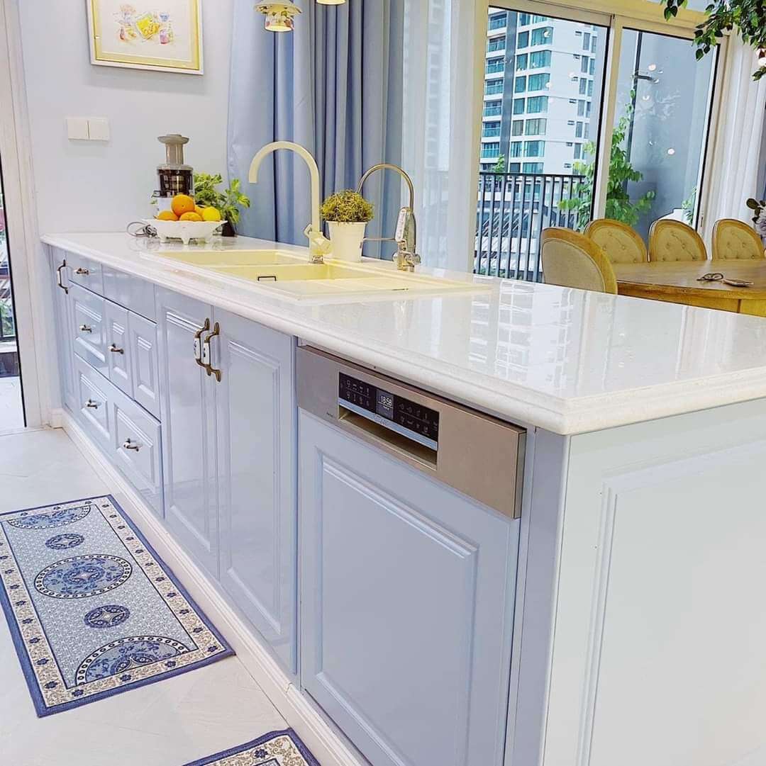 Máy lọc nước Nhật Bản tiên tiến cho nước uống sạch và an toàn.