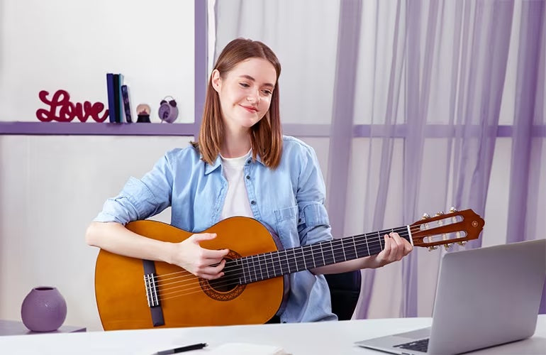 Đàn Guitar Classic Yamaha C70 C80 | Khám Phá âm nhạc mới mẻ