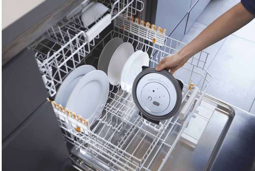 Rửa máy rửa bát OK!