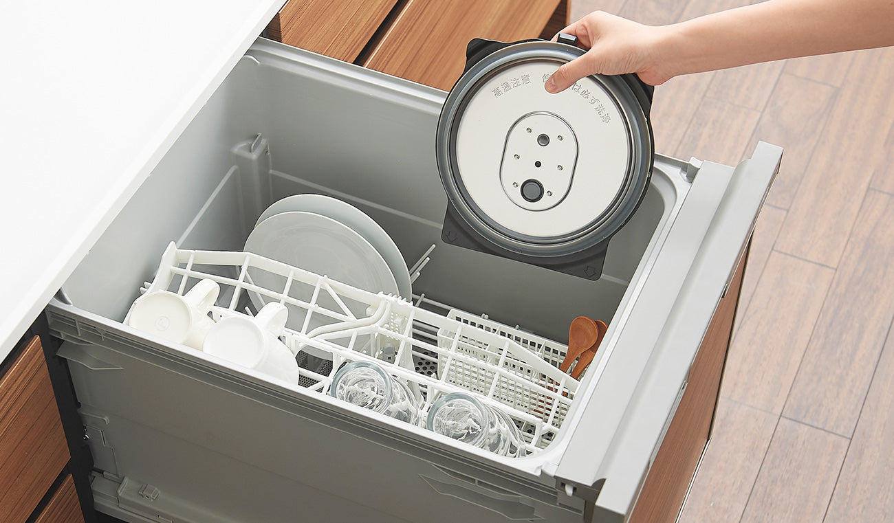 Rửa với máy rửa bát OK