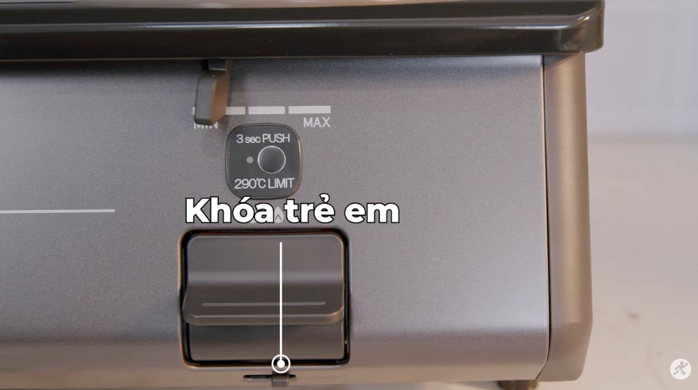 Khóa Trẻ Em Bếp Gas Nhật Nội Địa