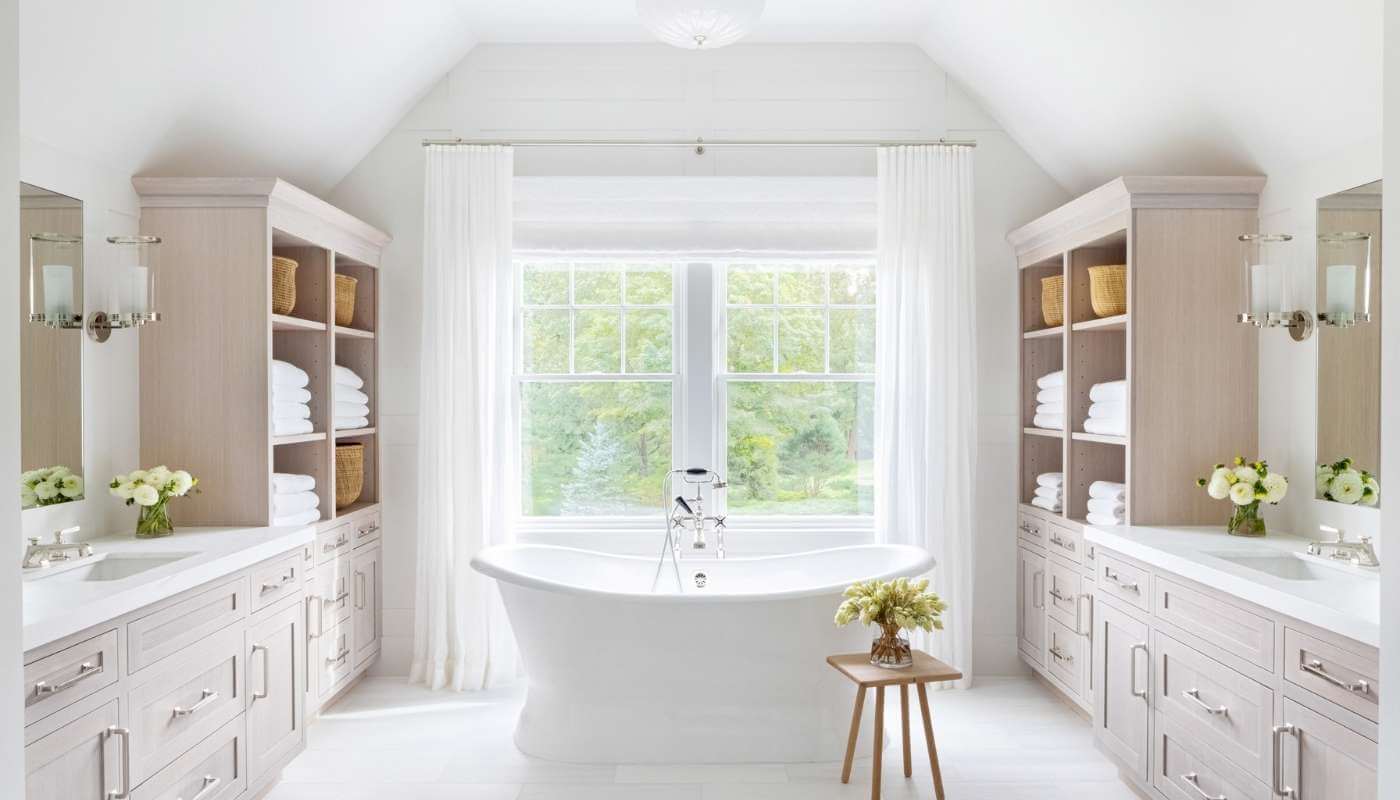Lắp đặt thiết bị vệ sinh Nhật Bản